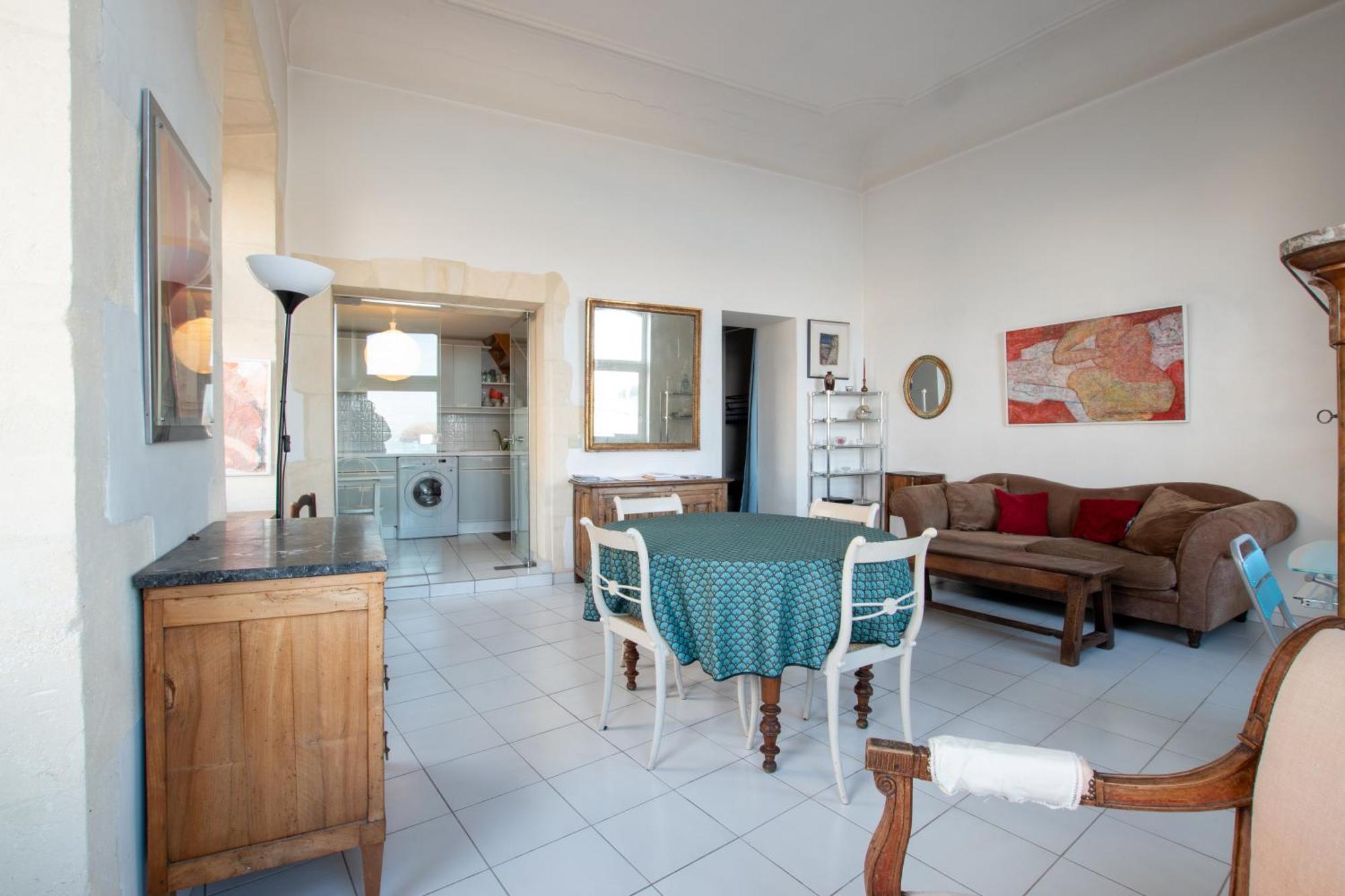 Renne - Vue Imprenable Sur Le Rhone Apartment Arles Exterior photo